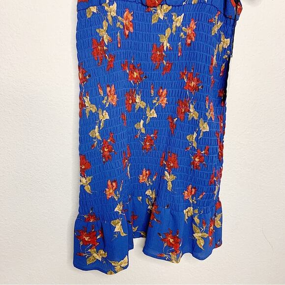 NWT Leith Smocked Square Neck Short Sleeve Mini Dress Blue Floral Size Medium - Picture 5 of 7